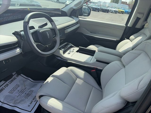 2026 Lincoln Navigator L Reserve