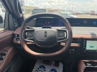 2026 Lincoln Navigator L Reserve
