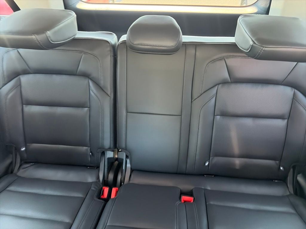 2027 Lincoln Navigator L Reserve