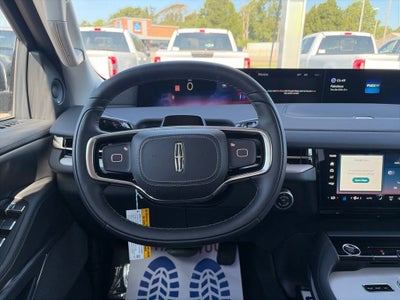 2027 Lincoln Navigator L Reserve